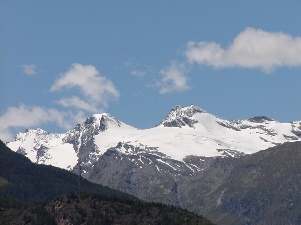 Hotel Col Du Mont Arvier Bagian luar foto